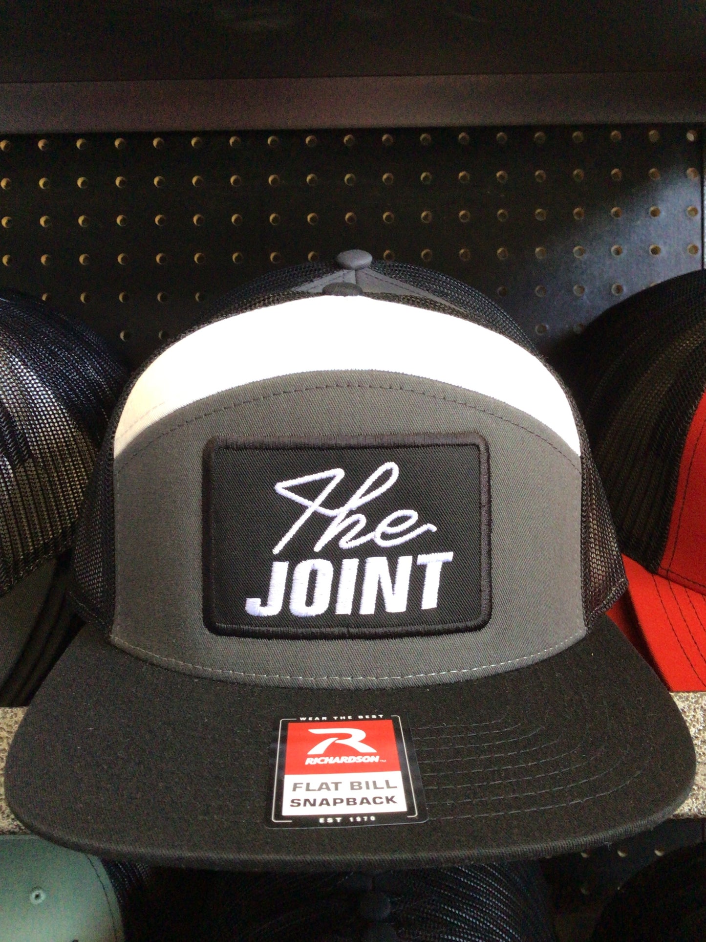 Charcoal /black/white Richardson 7 Panel Trucker hat